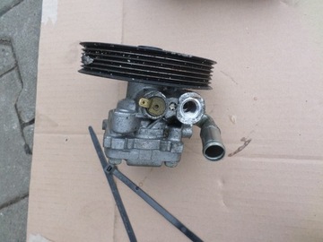 MAZDA 3 03-09 1.6 B ČERPADLO SERVA