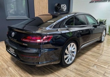 Volkswagen Arteon Fastback 2.0 TDI 240KM 2018 Volkswagen Arteon 2.0 TDI DSG 240 KM bezwypadkowy R-line navi vitrtual, zdjęcie 35