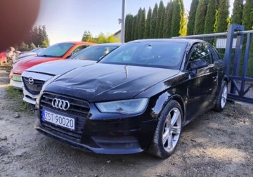Audi A3 8V Hatchback 3d 1.6 TDI clean diesel 110KM 2015 Audi A3 Sportback 112015r, 1.6 TDI. Uszkodzony prawy przod. Poobijany. Jez, zdjęcie 2