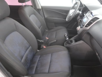 Hyundai ix20 Mikrovan 1.4 CRDi 90KM 2012 Hyundai ix20 1.4 CRDi, Salon Polska, Serwis ASO, zdjęcie 8