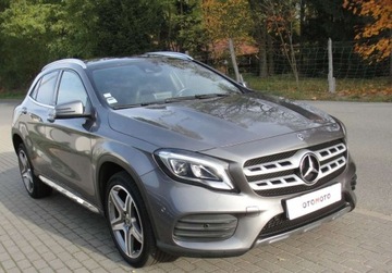 Mercedes GLA I Off-Roader Facelifting 1.6 200 156KM 2018 Mercedes-Benz GLA AMG Line 1,6 Automat 103 tys.km. Panorama 1.6 Benzyna, zdjęcie 3
