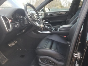 Porsche Cayenne III 2022 Porsche Cayenne Turbo Coupe 2022 4.0l 4.0 Benzyna 541KM, zdjęcie 7