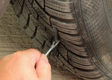 КОМПЛЕКТ ДЛЯ РЕМОНТА ВУЛКАНИЗАЦИИ ШИН С КЛЕЕМ