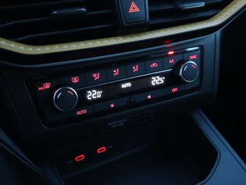 Seat Ibiza V Hatchback 5d Facelifting 1.0 TSI 95KM 2022 Seat Ibiza 1.0 TSI, Salon Polska, 1. Właściciel, zdjęcie 14