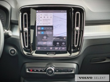 Volvo XC40 Crossover Facelifting 2.0 B4 197KM 2025 Volvo XC 40 XC40 Ultra Black Edition B4, Pixel LED, zdjęcie 18