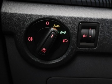 Volkswagen T-Cross SUV 1.0 TSI 95KM 2019 Volkswagen T-Cross klimatyzacja grzane fotele, zdjęcie 34