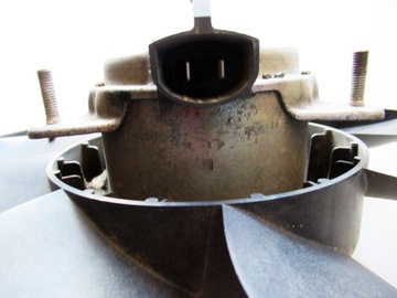 FORD FIESTA MK6 1.4 TDCI VENTILÁTOR CHLADIČŮ