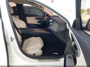 Mercedes Klasa E W214 2024 Mercedes-Benz Klasa E 2025 MERCEDES-BENZ E 350 2.0 Benzyna 255KM, zdjęcie 15