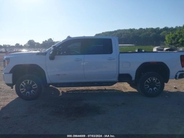  GMC Sierra 2020r., 2500 AT4, od ubezpieczalni 6.6 Diesel 445KM, zdjęcie 3