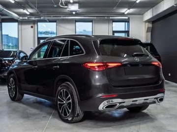 Mercedes GLC C254/X254 Coupe 2.0 220d 197KM 2025 GLC 220 d 4-Matic Avantgarde 2.0 (197KM) 2025, zdjęcie 3