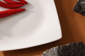 ZESTAW TALERZY PŁYTKICH 25 cm TALERZ OBIADOWY PŁYTKI EPIRI KONSIMO BIAŁY