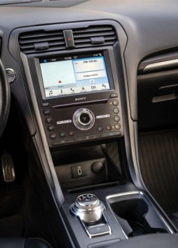 Ford Mondeo V 2017 Ford Mondeo Ford Mondeo VIII 2.0 Hybryda Plug-in 186KM 2.0 Hybryda Plug-in, zdjęcie 13