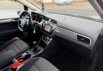 Volkswagen Touran III 1.4 TSI 150KM 2018 Volkswagen Touran 1.4Tsi 150 PS Full led NAVI Extra stan 1.4 Benzyna, zdjęcie 8