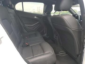 Mercedes GLA I 2019 Mercedes-Benz GLA Mercedes-Benz GLA 250 SUV, od ubezpieczalni 2.0 Benzyna, zdjęcie 8