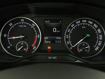 Skoda Superb III Scout 2.0 TDI 190KM 2019 Škoda Superb Skoda Superb 190KM, 4x4, Navi,, zdjęcie 21