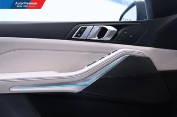 BMW X5 G05 SUV 2.0 25d 231KM 2020 BMW X5 xDrive25dAdaptacyjne Reflektory LEDLED Fog lights 2.0 Diesel 231KM, zdjęcie 10