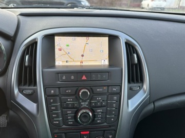 Opel Astra J Sedan 1.6 CDTI ecoFLEX 110KM 2015 Opel Astra Nawigacja/ Zamiana/ Kredyt, zdjęcie 25