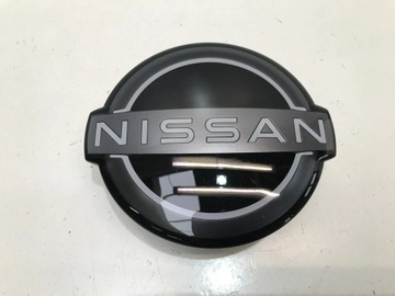 NISSAN QASHQAI III 3 J12 2022 ZNAK LOGO POD RADAR 628906US0A