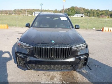 BMW X7 2022 BMW X7 xdrive40i, 2022r., 4x4, 3.0L 3.0 Benzyna 335KM, zdjęcie 6