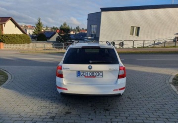 Skoda Octavia II Kombi Facelifting 1.6 TDI CR DPF 105KM 2013 Skoda Octavia 1.6TDi 105KM Kombi Klima 2-Wlascicieli Ks.Serwisowa Zarejest, zdjęcie 4