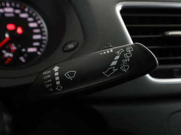 Audi Q3 I SUV Facelifting 2.0 TDI 150KM 2015 Audi Q3 4x4 xenon/LED klima auto czujniki, zdjęcie 28