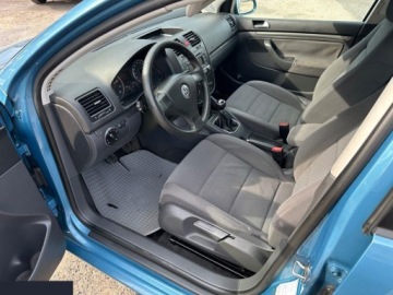 Volkswagen Golf V Hatchback 1.4 i 16V 75KM 2006 Volkswagen Golf 1.4 Basis 75KM 2006r, zdjęcie 13