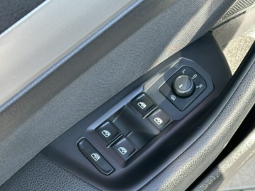 Volkswagen Passat B8 Variant 2.0 TDI BlueMotion SCR 150KM 2016 Volkswagen Passat Variant 8xAlu, Asystent, Navi, zdjęcie 27