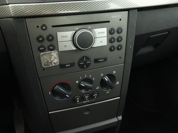 Opel Meriva I 1.4 TWINPORT ecoFLEX 90KM 2006 Opel Meriva 1.4 16V Twinport, Klima, Parktronic, zdjęcie 11