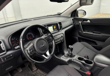 Kia Sportage IV SUV Facelifting 1.6 GDI 132KM 2018 Kia Sportage 1.6 132 km Mpakiet Smart Salon PL 1.6 Benzyna 132KM, zdjęcie 10