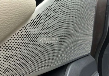 Land Rover Range Rover Velar SUV 2.0 SD4 240KM 2018 Land Rover Range Rover Velar Land Rover Range Rover Velar 2.0 Diesel 240KM, zdjęcie 32