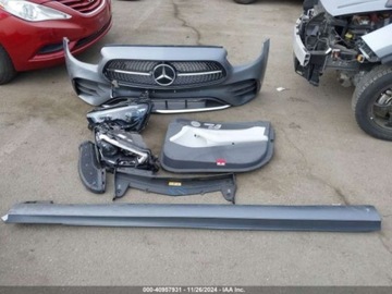 Mercedes Klasa E W214 2023 Mercedes-Benz Klasa E 2023r., 2.0L 2.0 Benzyna 255KM, zdjęcie 12