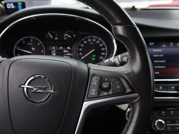 Opel Mokka I SUV 1.6 CDTI Ecotec 110KM 2017 Opel Mokka 1.6 CDTI, Navi, Klima, Tempomat, zdjęcie 16