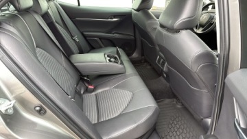 Toyota Camry IX Sedan 2.5 Hybrid Dynamic Force 218KM 2022 Toyota Camry 2.5 Hybrid Prestige CVT 2.5 Hybrid Pr, zdjęcie 7