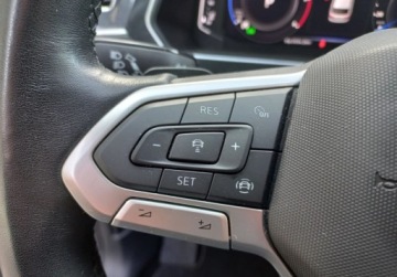 Volkswagen Tiguan II SUV Facelifting 2.0 TDI 150KM 2022 Volkswagen Tiguan 2,0 TDI 150kM 4Motion Life Salon Polska F.Vat 23 2.0, zdjęcie 15