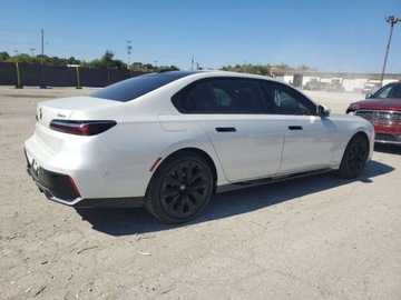 BMW Seria 7 G70 2024 BMW Seria 7 740i 2024 3.0l 3.0 Benzyna 375KM, zdjęcie 3