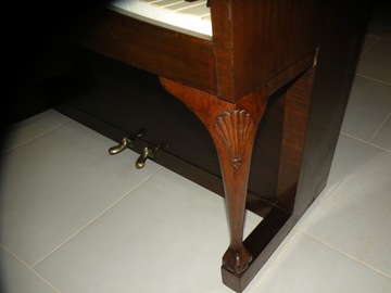 CHALLEN LONDON ПИАНО стилизованное