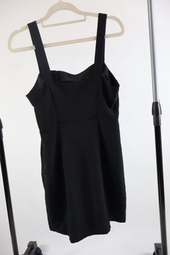 022 H&M czarna sukienka z guzikami na ramiączkach mini S/36