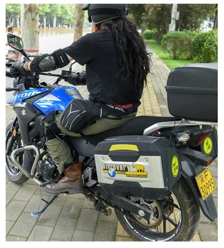 НАСТЕННАЯ СУМКА KADY ДЛЯ МОТОЦИКЛА НА БЕДРО SANIT