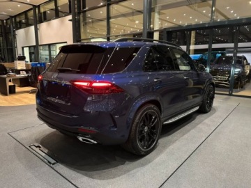 Mercedes GLE V167 SUV Facelifting 3.0 450d 367KM 2025 MERCEDES-BENZ GLE 450 d 4-Matic AMG Line 3.0 (367KM) 2025, zdjęcie 1