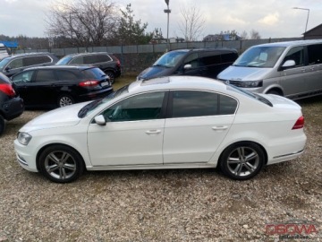 Volkswagen Passat B7 Limousine 2.0 TDI CR BlueMotion 177KM 2013 Volkswagen Passat 2.0tdi 4-Motion R-Line max wyposazenie Webasto ledy xeno, zdjęcie 14