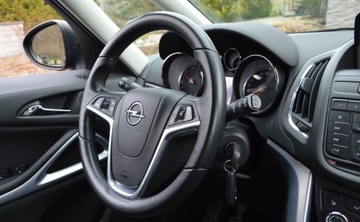 Opel Zafira C Tourer 1.6 CDTI ECOTEC 136KM 2015 Opel Zafira 1,6 CDTI 136 KM COSMO Nawigacja SUPER STAN 1.6 Diesel 136KM, zdjęcie 30