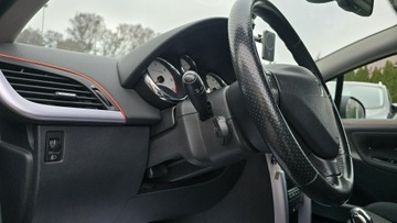 Peugeot 207 CC 1.6 HDi 109KM 2008 Peugeot 207 CC GT-Line, nagłośnienie JVC, zdjęcie 18