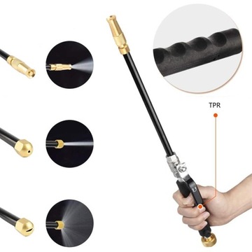 Портативный для мытья автомобиля на террасе.