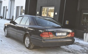 Mercedes Klasa E W210 1998 Mercedes-Benz Klasa E Mercedes-Benz Klasa E 250 TD Elegance 2.5 Diesel, zdjęcie 5