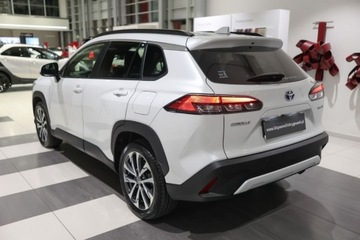 Toyota Corolla Cross 2.0 Hybrid Dynamic Force 197KM 2023 Toyota Corolla Cross Cross 2.0 Hybrid Style 2.0 Hybryda 197KM, zdjęcie 3