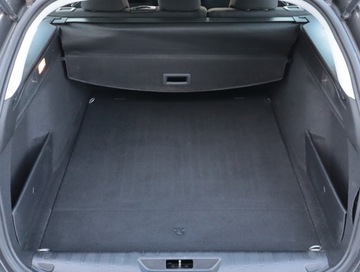 Peugeot 308 II SW Facelifting 1.5 BlueHDI 130KM 2018 Peugeot 308 1.5 BlueHDi, Salon Polska, Serwis ASO, zdjęcie 13