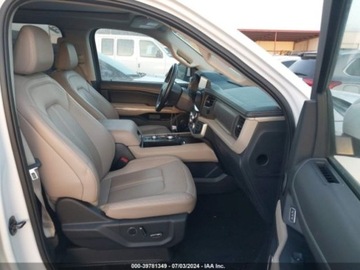 Ford Expedition III 2023 Ford Expedition 2023 Ford Expedition Max Limited 4x4 4.0 Benzyna 350KM, zdjęcie 6