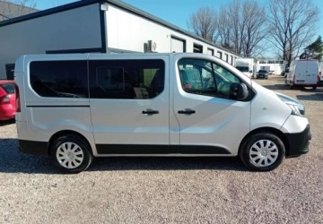 Renault Trafic III 2019 Renault Trafic Renault Trafic Combi 3,0t Life 2.0 Diesel 120KM, zdjęcie 3