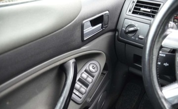 Ford Kuga I 2.0 Duratorq TDCi 140KM 2011 Ford Kuga 2.0TDCi 140KM 4WD Aut Xenon LED Panorama Bezwypadkowy100%, zdjęcie 21