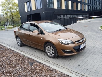 Opel Astra J Sedan 1.6 Twinport ECOTEC 115KM 2016 2016 OPEL ASTRA J-1,6 ECOTEC, zdjęcie 1